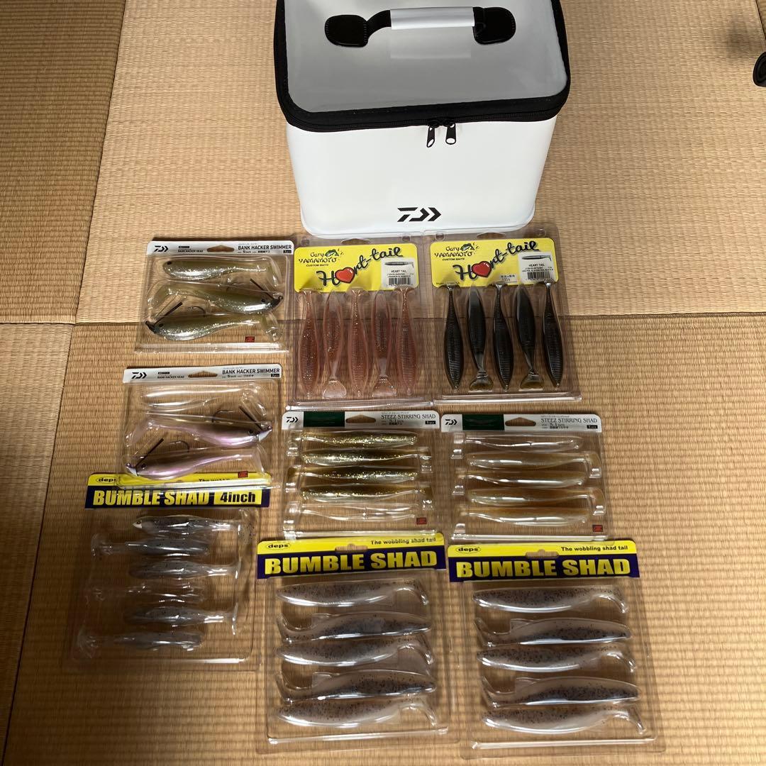 Used Daiwa system tool bag and 9 other worms