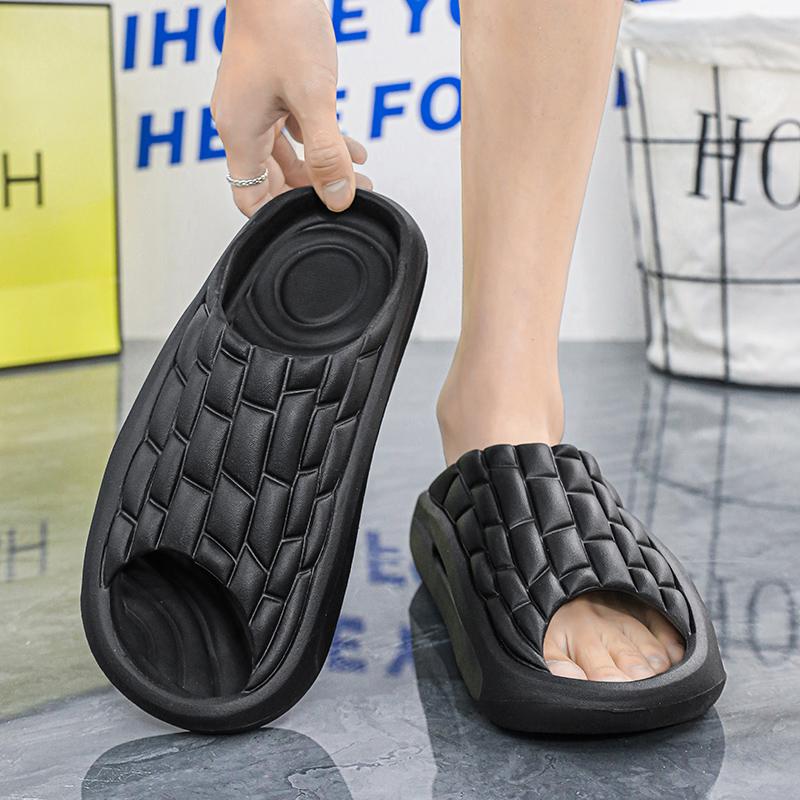 Fashion Couple Slippers Wear-resistant Non-slip Fashion Breathable Trend Versatile Comfortable Waterproof Thick-soled Shoes Summer Main