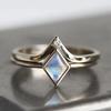 European and American Simple and Fashionable Personalized Ring, Imitation Moonstone Rhombus Ring, High-end Geometric Retro Ring