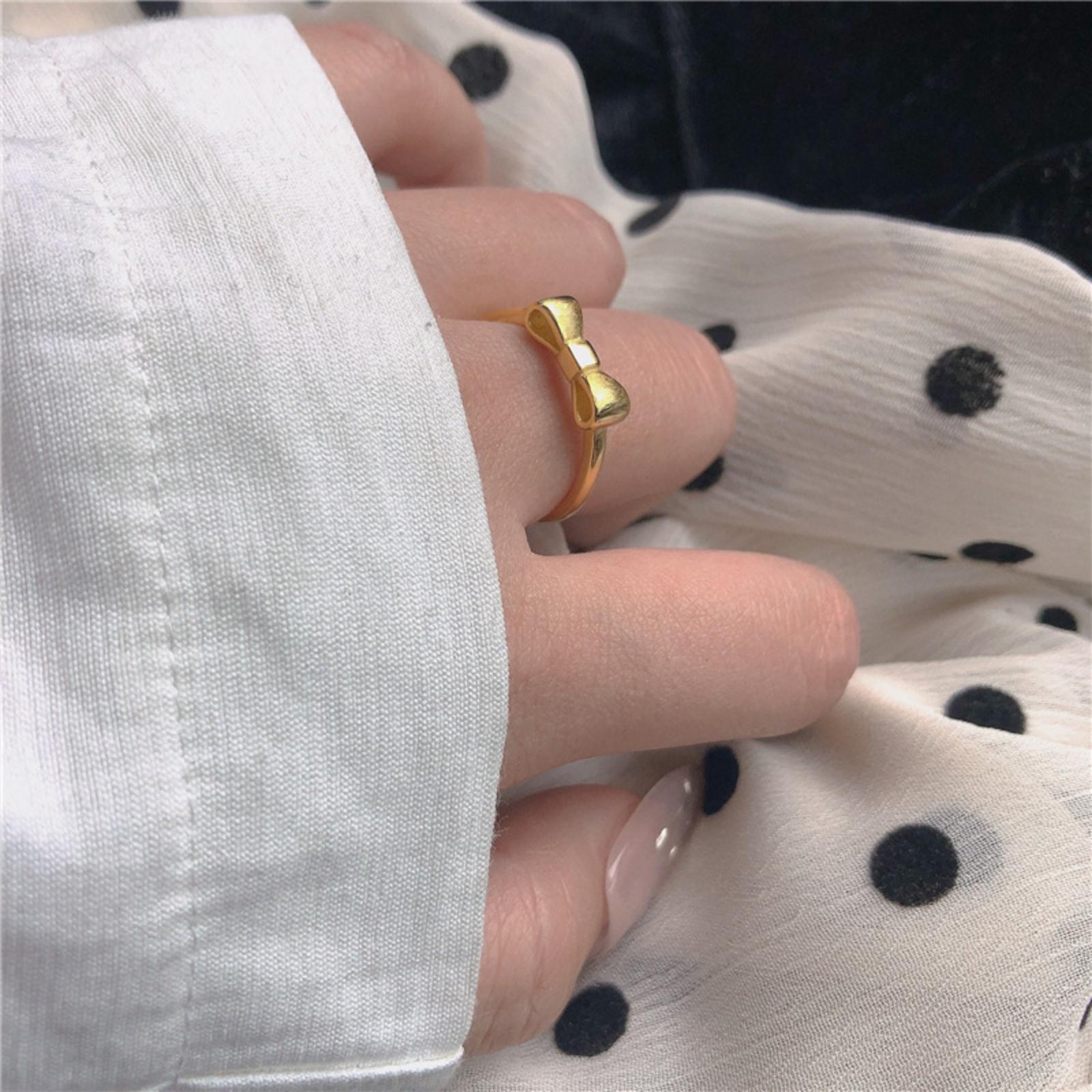 

Unique Fashion Ring For Index Finger: Design One Size