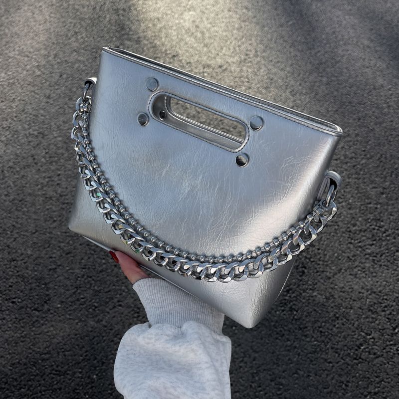 New Women Bag Luxury Tote Bag Chains Fashion Hasp Shoulder Bag Handbag Crossbody for Women Euro-America Style