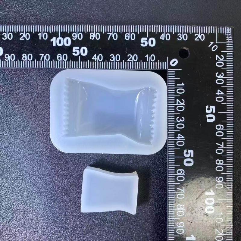 Resin Casting Silicone Mold for Candy Bag Shaker Charms, Flexible Single Cavity Mold with Rounded Center for Pendant DIY and Small Craft Projects
