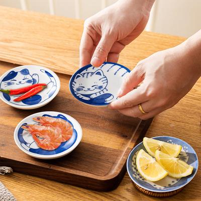 1PCS Ceramic Dessert Sauce Dish Small Plate Japanese Style Cartoon Lucky Cat Pattern Fruit Sushi Soy Sauce Plates Mini Tableware