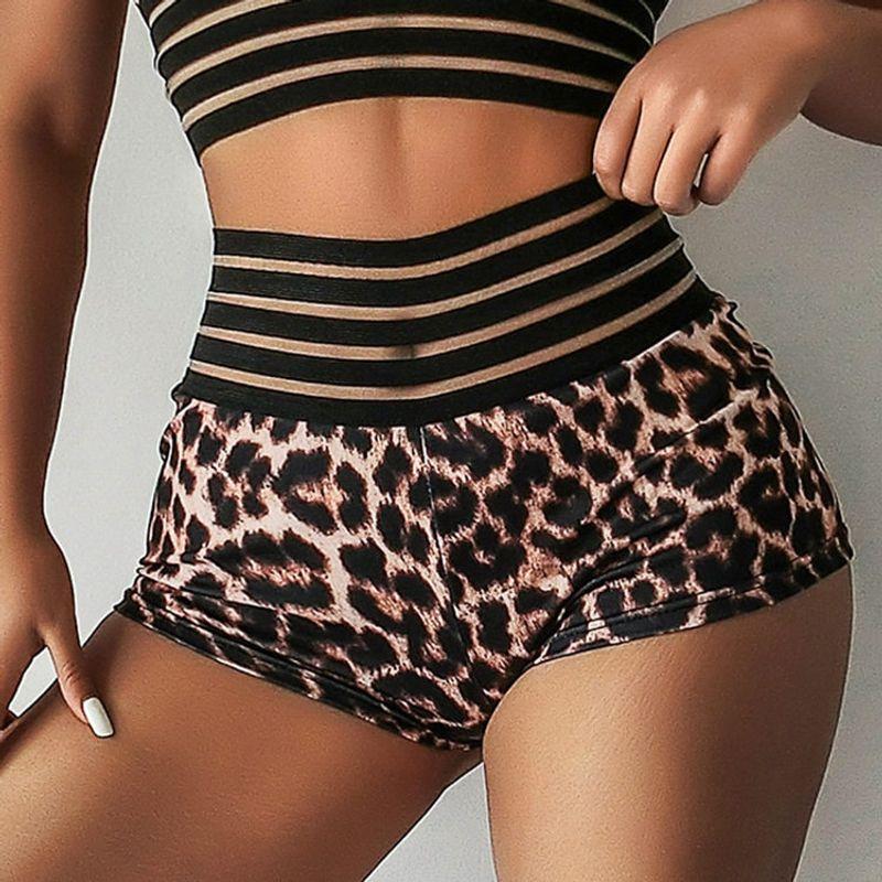 

European and American Fashion Print Shorts High Waist Buttock Lifting Sports Fitness Running Yoga Three Pants Foreign Trade Fitness Pants Leopard Print Shorts L