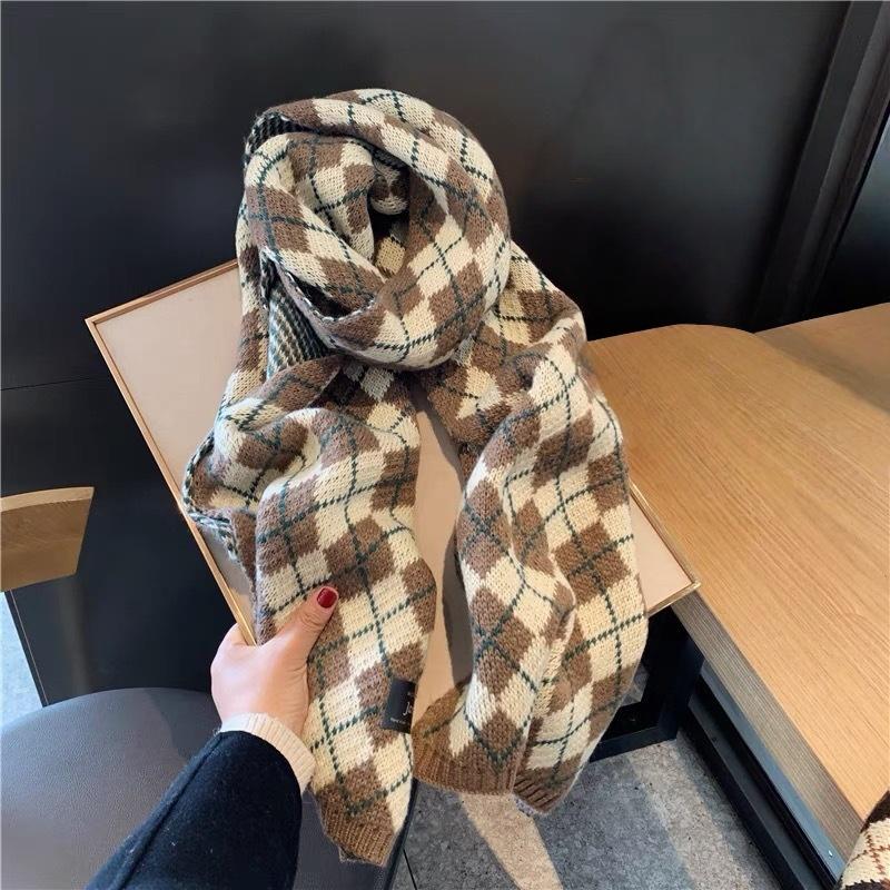 Stilvoller Weihnachtsrinde Schneemann Winter Schal Warmer Wickel; Rotes Saisonales Studentenpaar Geschenk für Nackenschutz