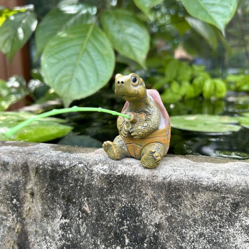 Chinese-Style Rockery Waterfall Aquarium and Fish Pond Decor