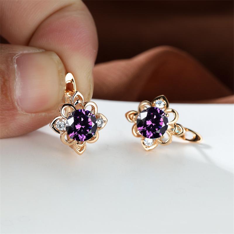 

High quality champagne gold ear buckle round aqua blue diamond earrings for women фиолетовый
