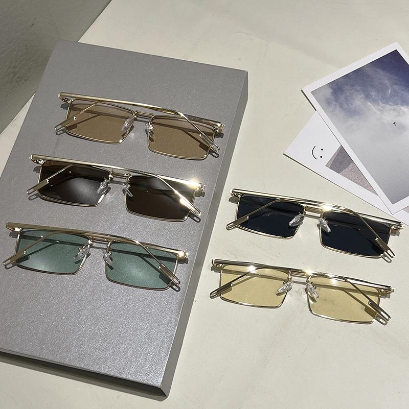 Metal Frame Sunglasses Ultra-Light Driving Shades Retro Narrow Rectangle Sunglasses Skin-Friendly Vintage Sunglasses For Driving