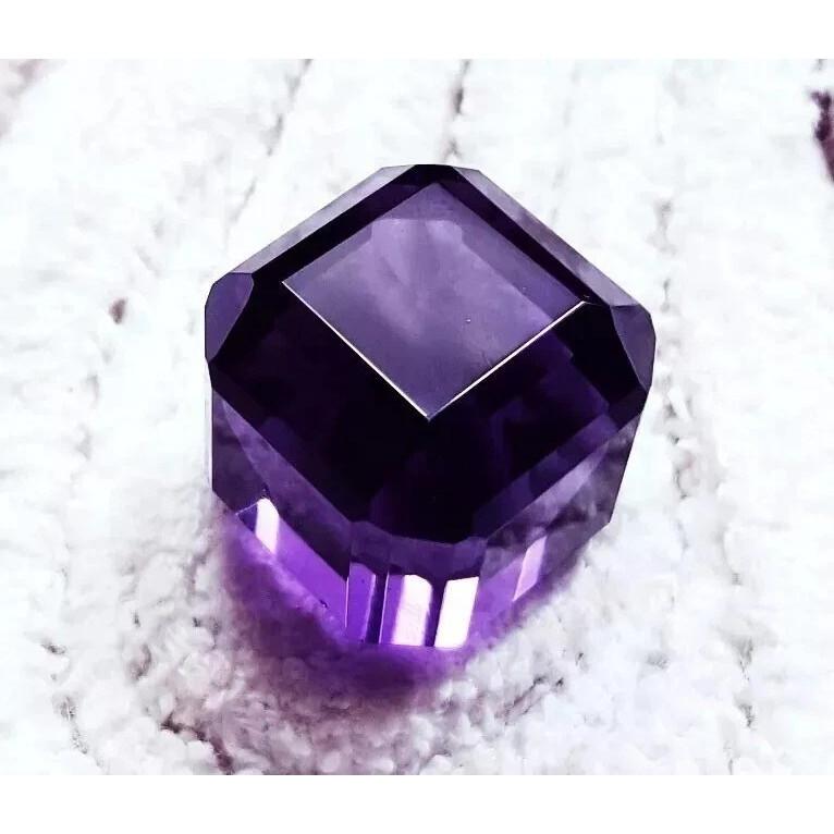 Taaffeite Cube Cut Stunning Violet Natural Loose Certified Gemstone