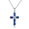 Collana con Ciondolo a Croce in Zirconia Cubica Blu Zaffiro alla Moda