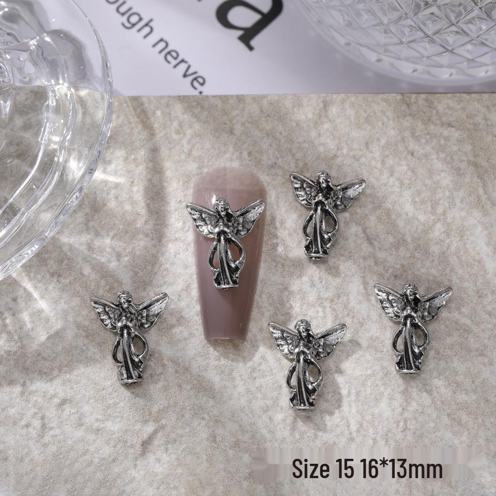 Retro Dunkelchrom Halloween Nagelanhänger: Engel, Schädel, Punk-Herz