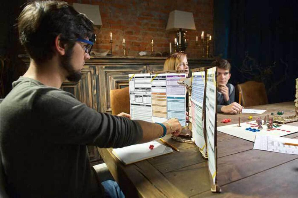 Ugears Game Master Screen 70070 Wooden Puzzle 3D Puzzle No Glue or Tools Required Assembly,