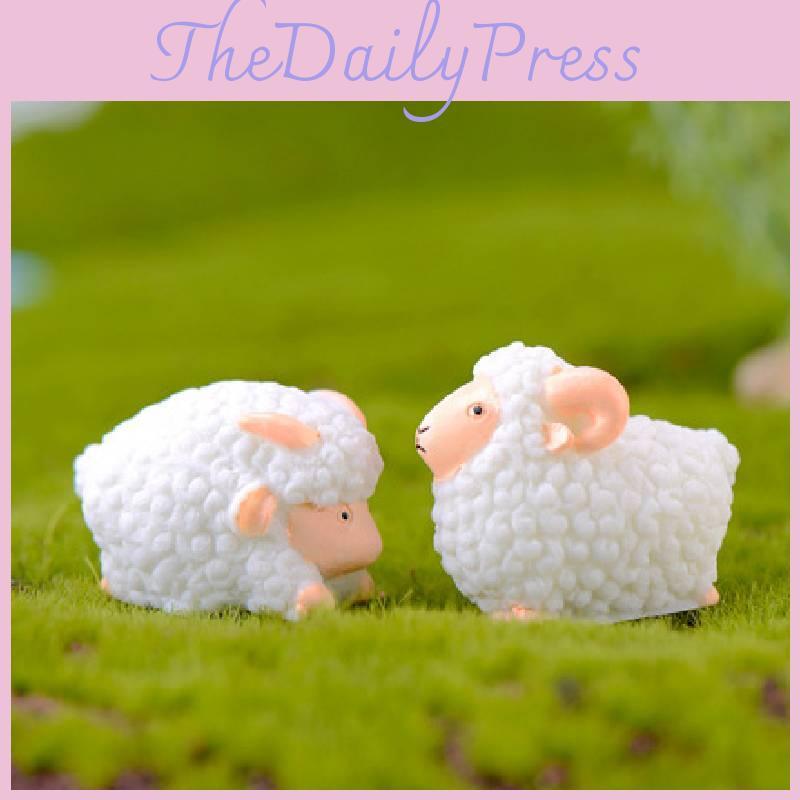 Hand-painted Chinese Style Resin Sheep Animal Figurine For Decorations And Gifts