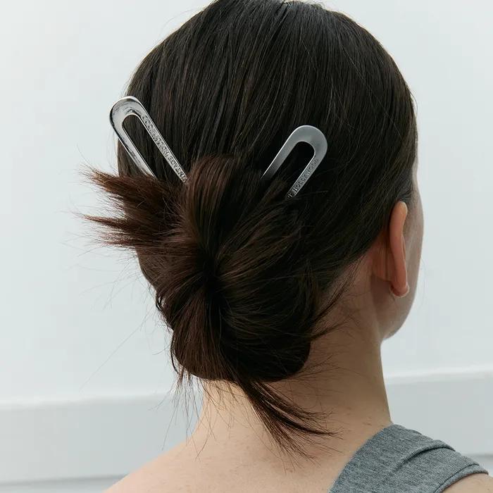 Sleek Hair Stick_VH25NNHB100V
