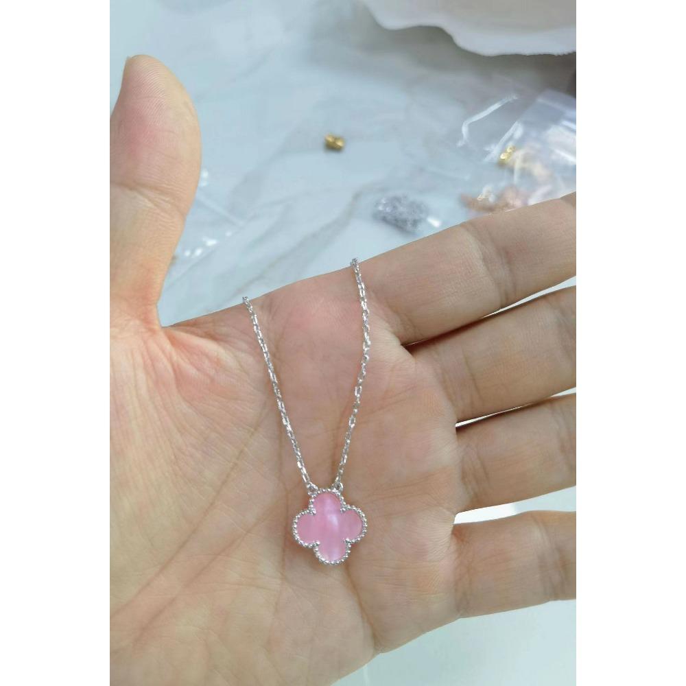 

Высококлассное ожерелье «Четырехлистный клевер» для женщин, 18K розовое золото, халцедон, агат, натуральный белый перламутр, подвеска, цепочка для ключицы