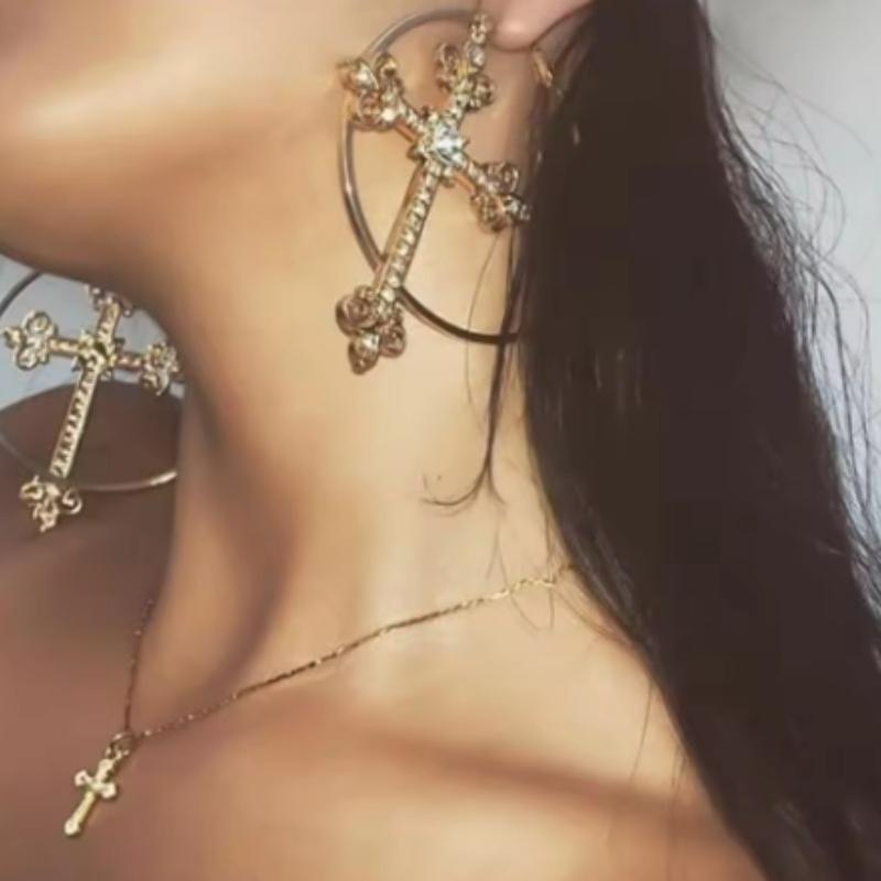 Retro Bling Crystal Cross Hoop Earrings Punk Aesthetic Luxury Korean Fashion Ears for Women Punk Jewelry Y2K Cool Stud Earrings