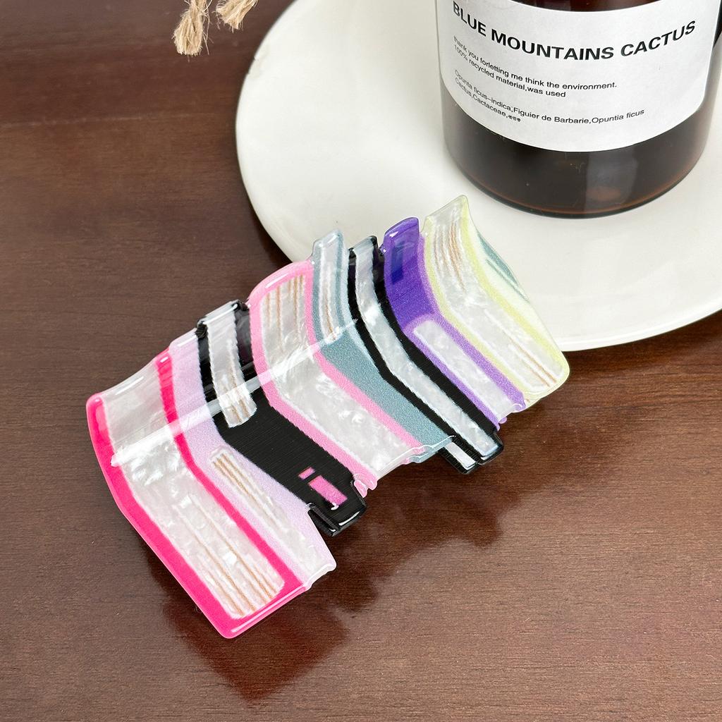 Acrylic Eyecatching Printed Hair Clips In Assorted Colors For Effortless Styling Hair