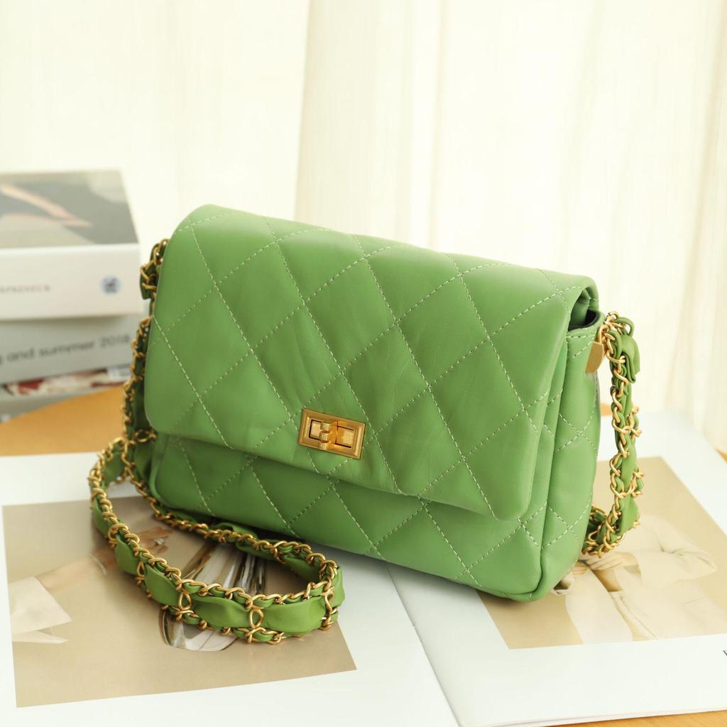 Chic Calfskin Mini Bag - Diamond Pattern Chain Crossbody