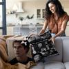 Damon Salvatore The Vampire Diaries Kuddfodral Tecknad Soffa Dekorativt Hem Dubbelsidig Tryck Kort Plysch Söt Kudde