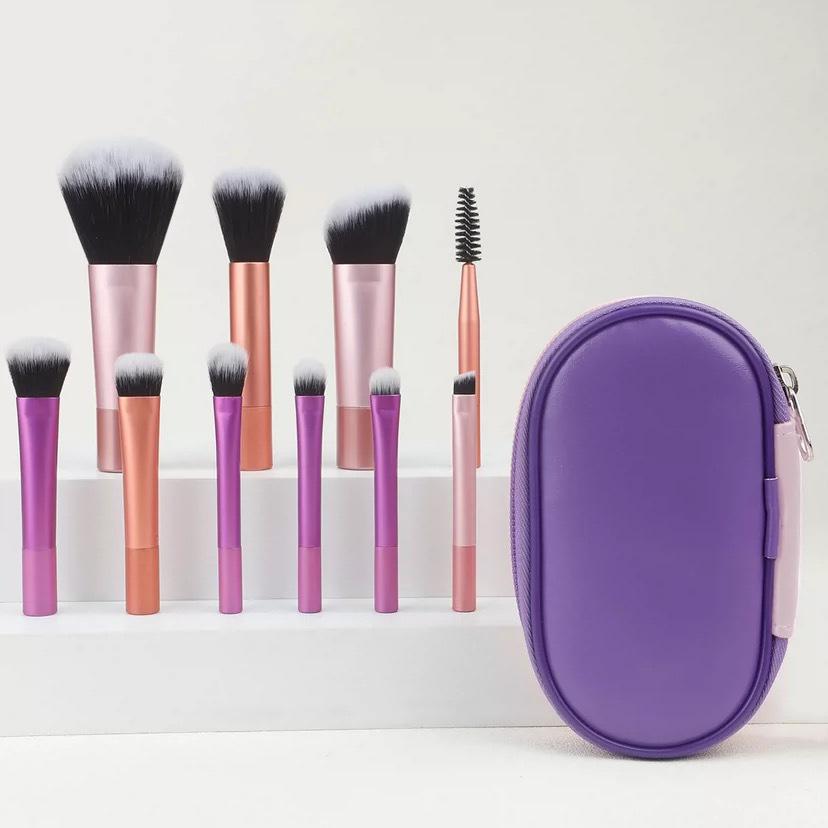 Mini 10-Piece Portable Makeup Brush Set: Eyeshadow & Powder Tools