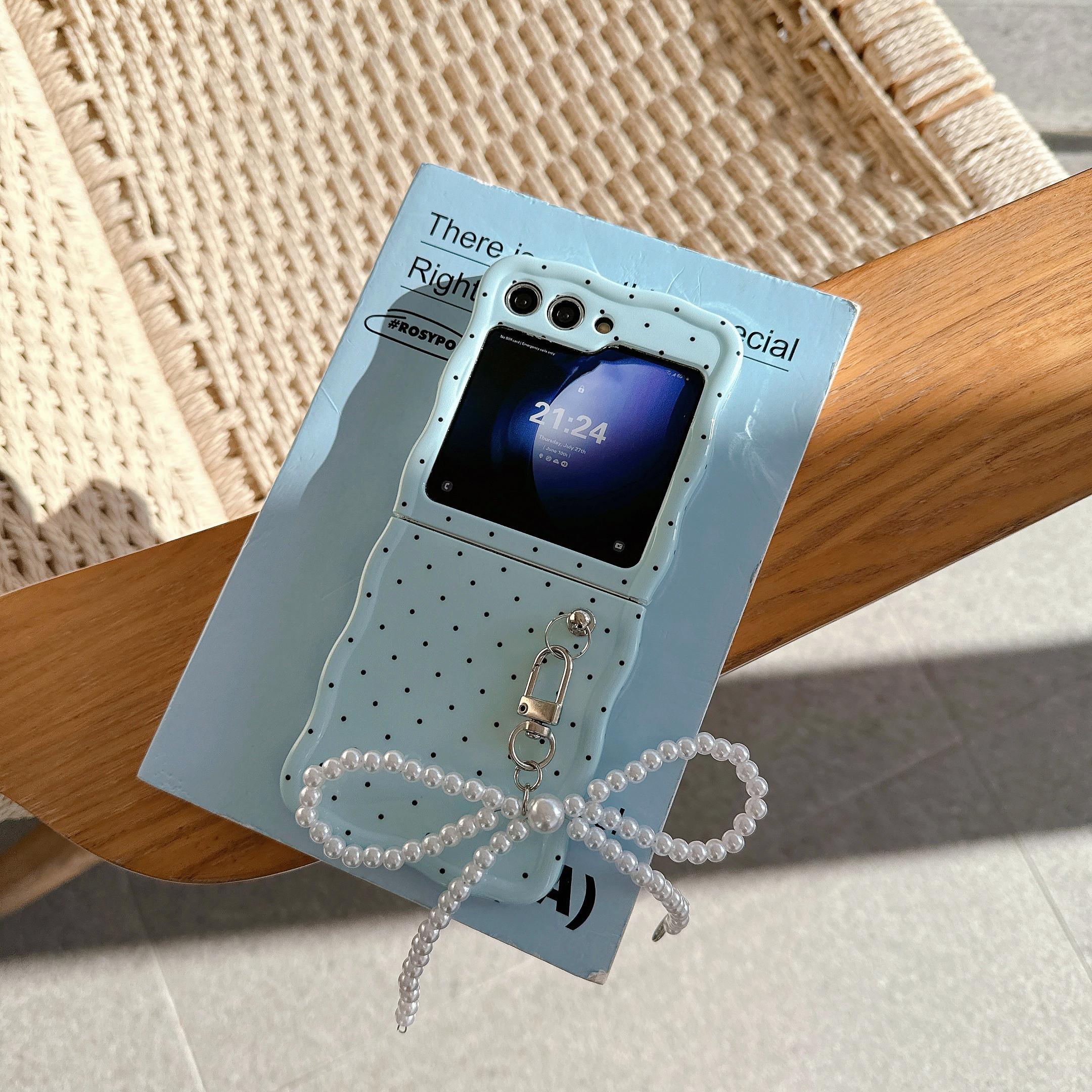 

For Samsung Galaxy Z Flip5 5G Case TPU Folding Phone Cover with Pearls Bowknot Pendant Blue+Black Dot