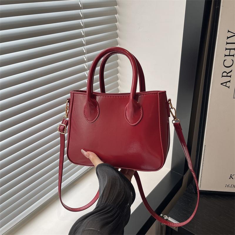 Simple Pu Leather Shoulder Bags for Women Solid Color Vintage Ladies Crossbody Bag Versatile Female Handbags Small Tote Purse