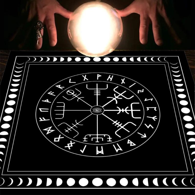 19x19in Flannel Tarot Tablecloth Rune Divination Altar Tarot Patch Table Cover Magician Board Game Cards Table Mat