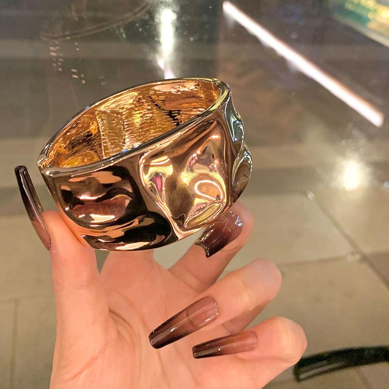 Round Pleated Open Bracelet Light Luxury High Sense Simple Fashion Versatile Exquisite Niche Design Jewelry Women
