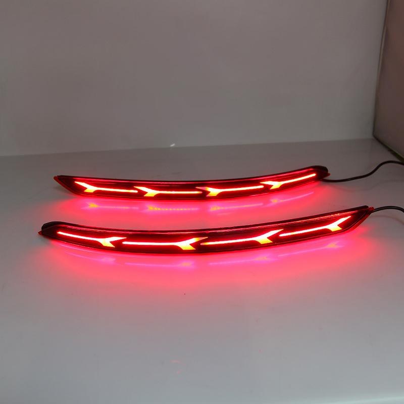 2 Pcs LED Reflector For Hyundai Elantra 2016 2017 2018 2019 2020 Rear Bumper Fog Lamp Brake Light Turn Signal Light