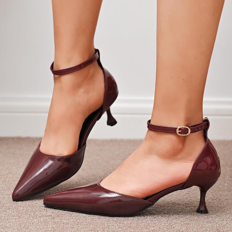 2025 Summer New Closed Toe Women's Sandals Concise Fashion Dress Buckle Strap Thin Heel Shoes Daily Plus Size Cover Heel Sandals