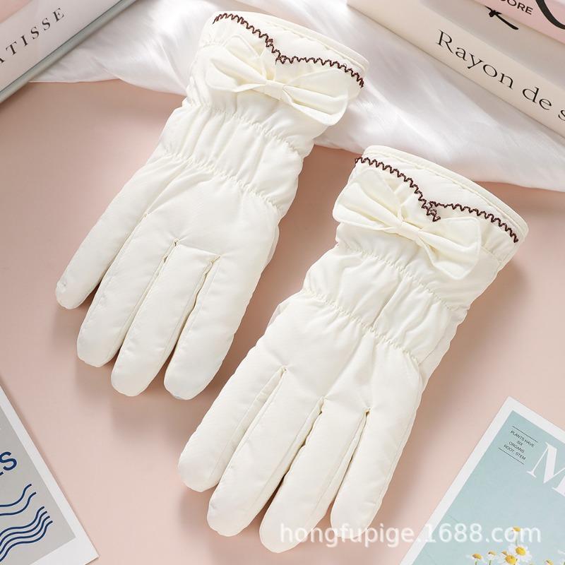 

Warm gloves for women s outdoor riding and driving, skin feeling piled and thickened, windproof and cold-proof autumn and winter gloves one size fits all