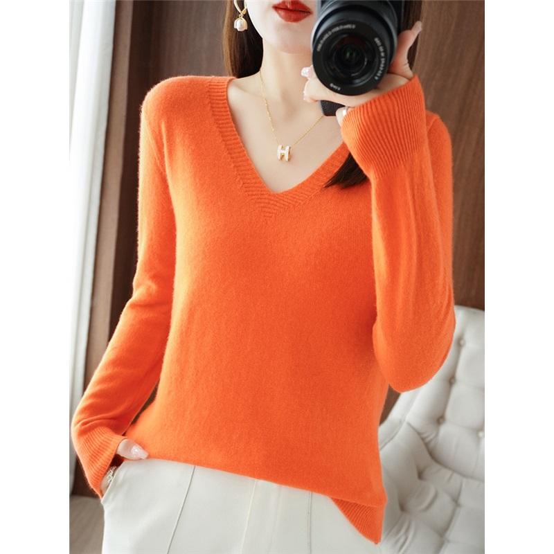 Women's Autumn And Winter Long Sleeved Knitted Top Base Shirt