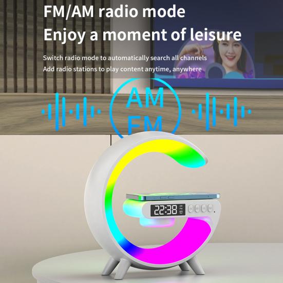 4-in-1 Belaidis Garsiakalbis Įkroviklis Naktinė Lemputė su Muzikos Sinchronizavimo Programėle Nuotolinio Valdymo G formos LED Garsiakalbio Lempa