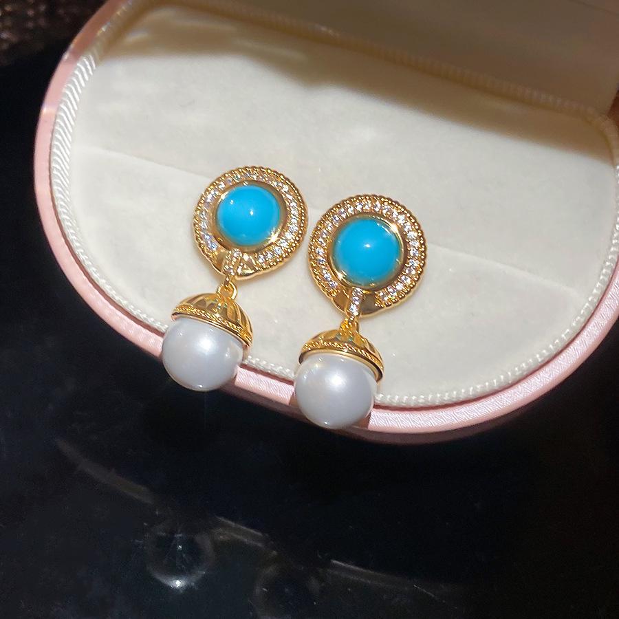 French Pearl Beads Zircon Pearl Stud Earrings - Elegant and Versatile High-End Accessories
