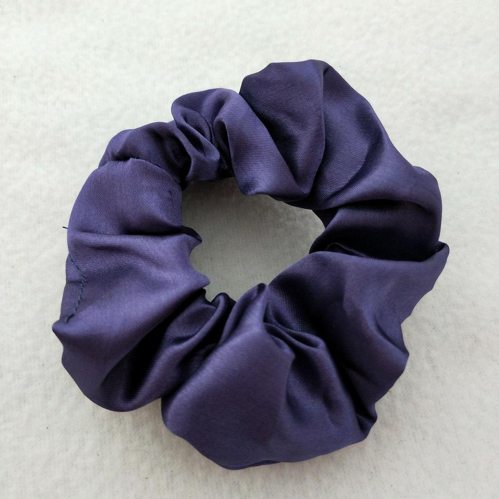 Satin Silk Hair Tie: High-End Women's Rubber Band for Elegant Buns
