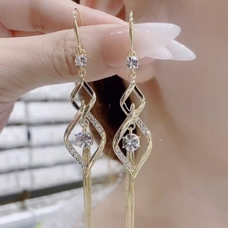 New Temperament Goddess Style Geometric Diamond Tassel Long Earrings, Fashionable Earrings, Face Slimming Earrings