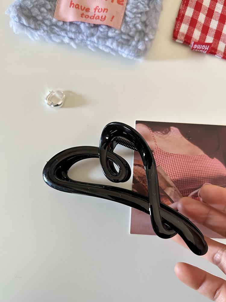 

Матово-черная высококачественная темпераментная заколка для волос 2024 - элегантный женский головной убор с затылком в виде акулы