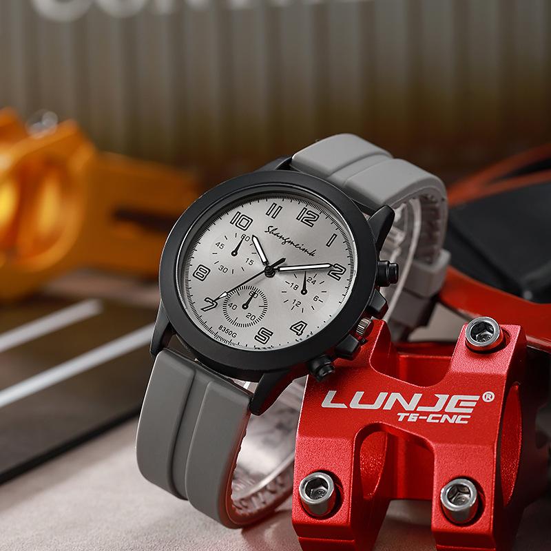 Watches for Men Casual Quartz Watches Man Silicone Strap Quartz Wristwatch Fashion Simple Round Glass Dial Date Watch Reloj