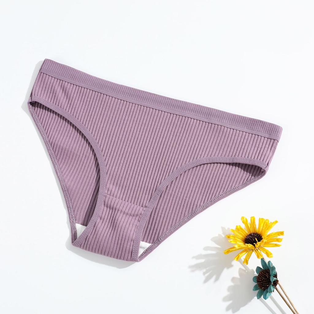 Women's Spring and Summer New Cotton Solid Color Thread Comfortable Breathable Low Waist Briefs