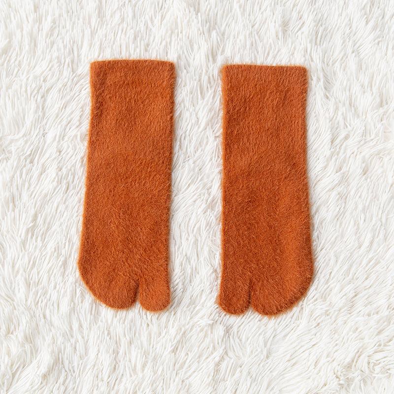 3 Pairs Woman Girl Winter Tabi Socks Short Tube Warm Two Toed Sock Thick Soft Cozy Plush Solid Color Split Toe Bed Sleep Socks