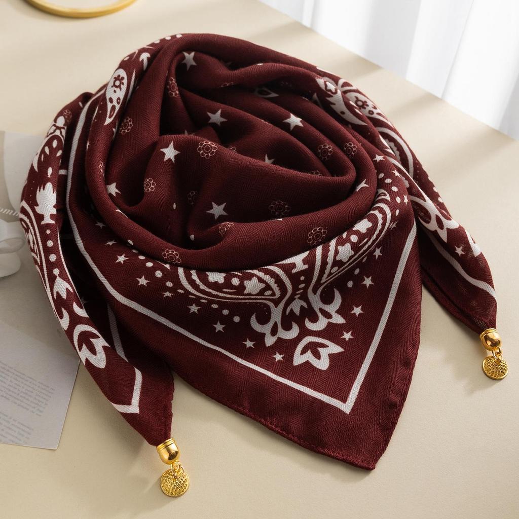 Women's Magnetic Buckle Cotton Scarf - Stylish, Lightweight, Comfortable Neck Protection
