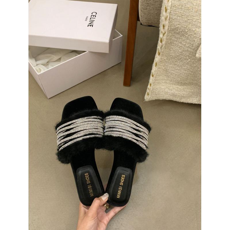 French Evening Breeze Letter One Word Rhinestone Fluffy Slippers Women's Wear 2025 Spring and Autumn New Fluffy Low Heel Sandals