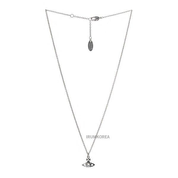 Vivienne Westwood Women Reina Pendant Necklace 63020095 P102