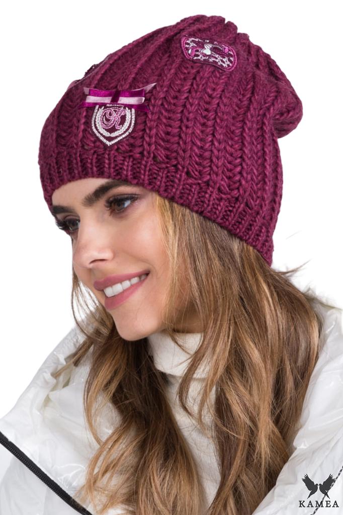 Wanda Women' Raspberry Hat *Free Pompom