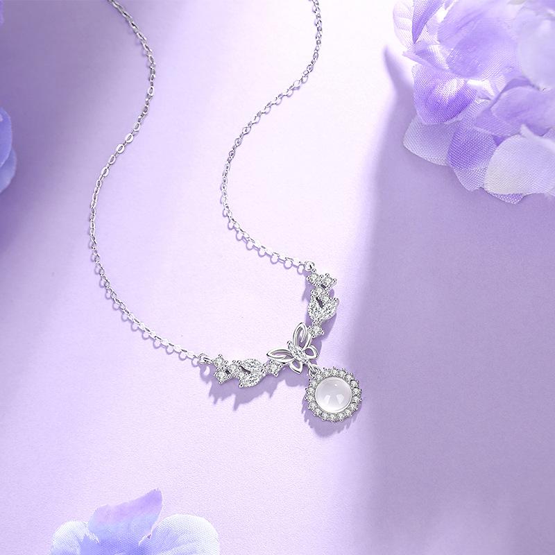 S925 Sterling Silver Moonlight Butterfly Chalcedony Necklace - Elegant Chinese Style Clavicle Chain