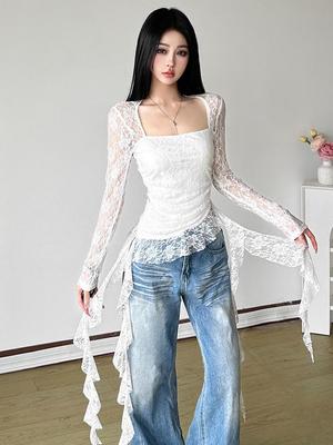 Koronkowa Patchworkowa Koszulka T-shirt Spicy Girl z Kwadratowym Dekoltem i Płynącymi Wstążkami, Dopasowany Fason Podkreślający Sylwetkę