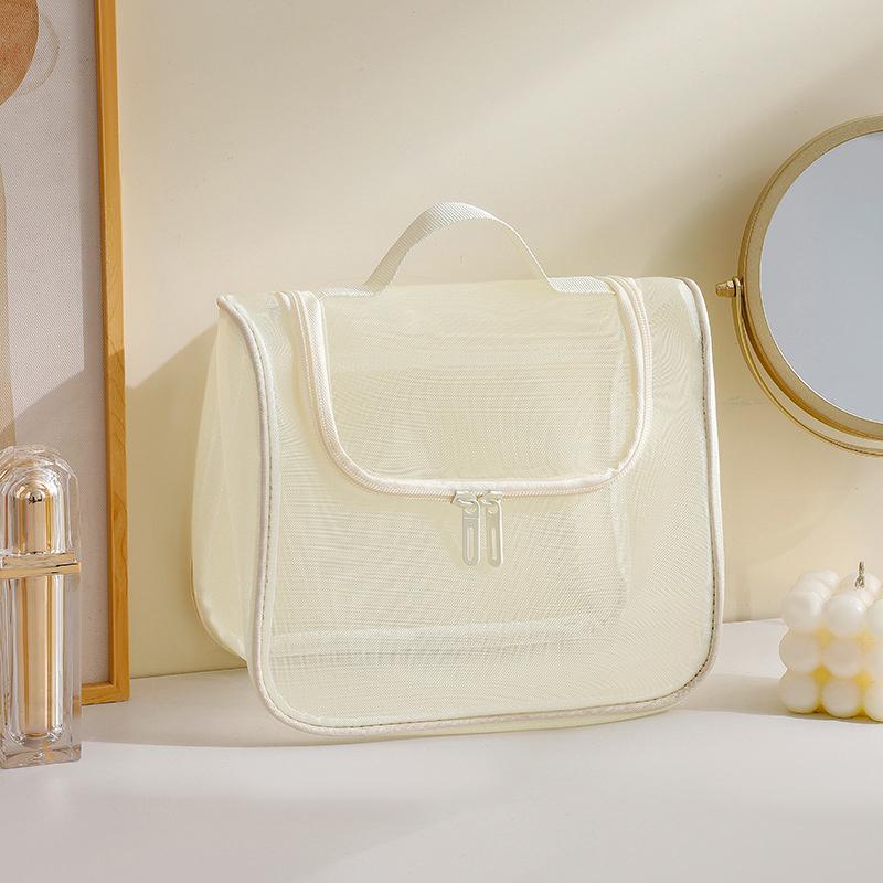 Large Capacity Mesh Makeup Bag Portable And Lightweight Durable Polyester Fiber Makeup Storage Bag With Zipper Easy To Care Fo