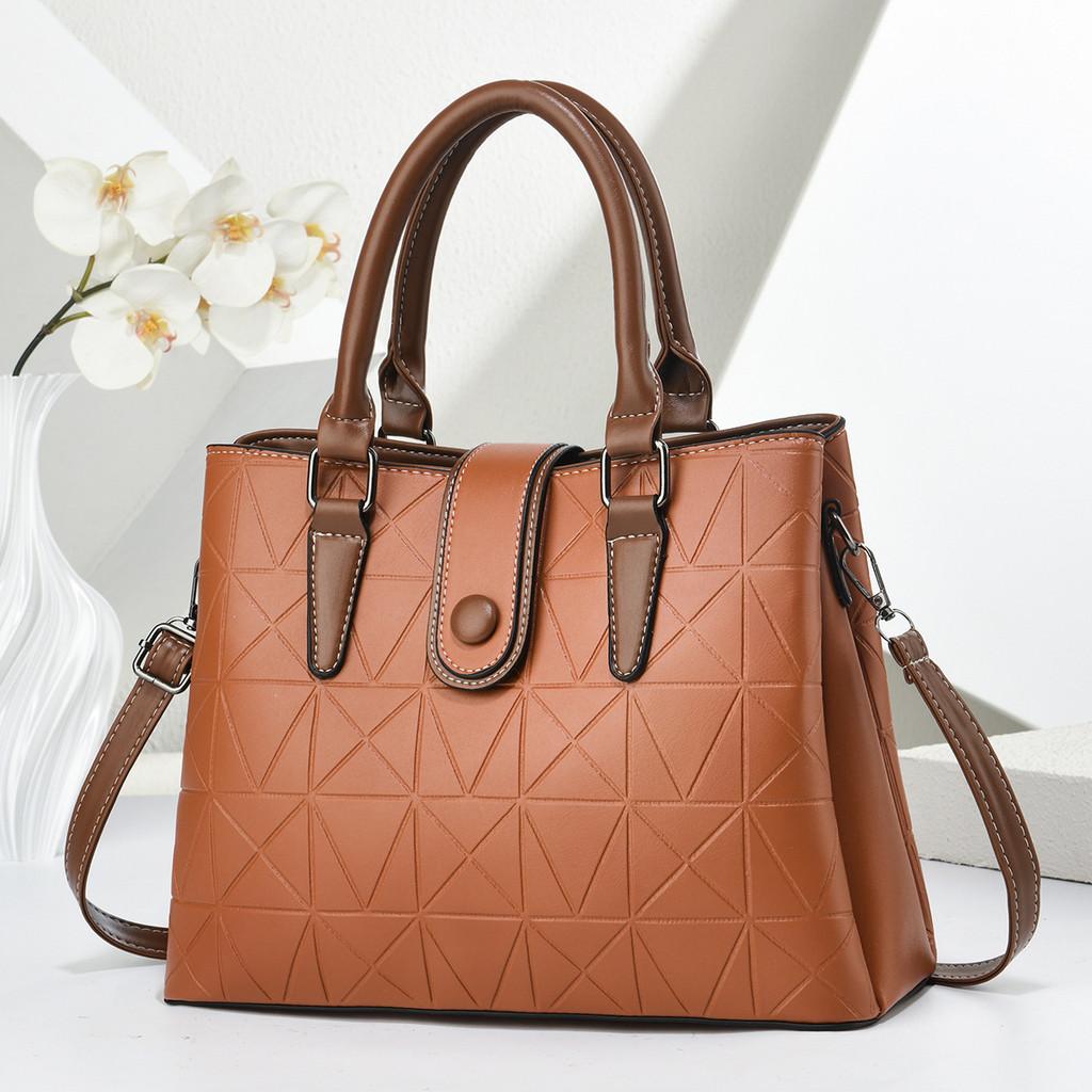 Retro Diamond Pattern Pu Shoulder Bag With Zipper Closure For Office Use