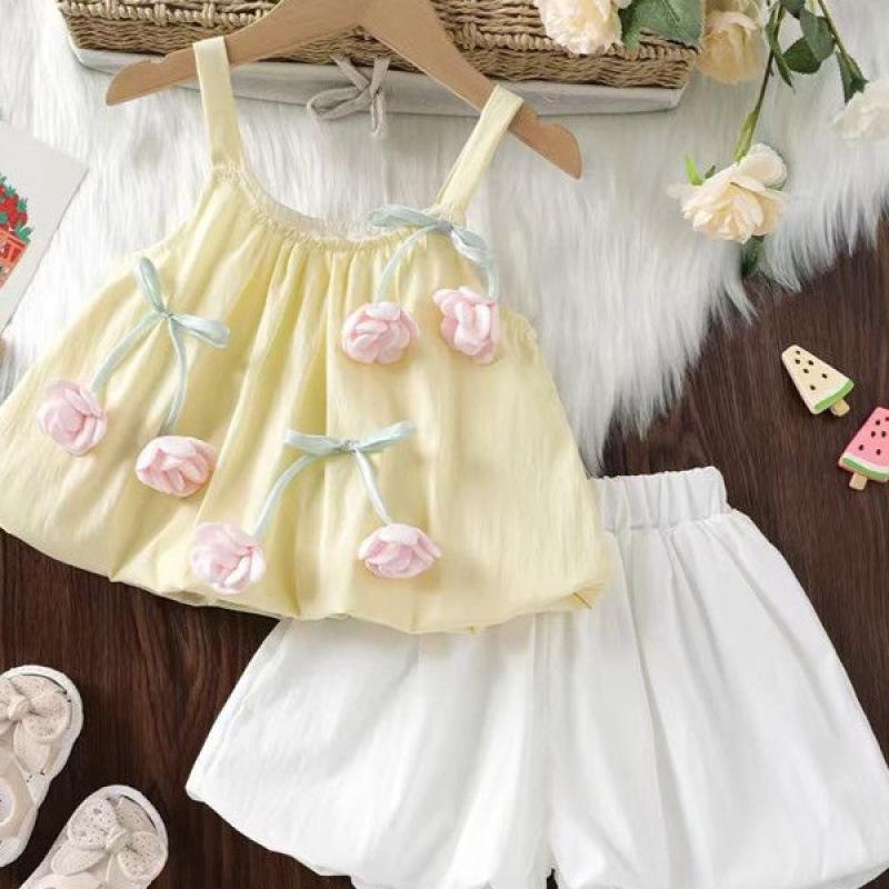 Girls Summer Floral Sleeveless Vest And Bud Shorts Casual Two Piece Set