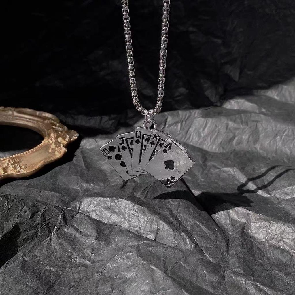 Personality Atmospheric Trend Titanium Steel Sweater Necklace Hip Hop Playing Card Pendant Men'S And Women'S Versatile Sweater Chain Accessories